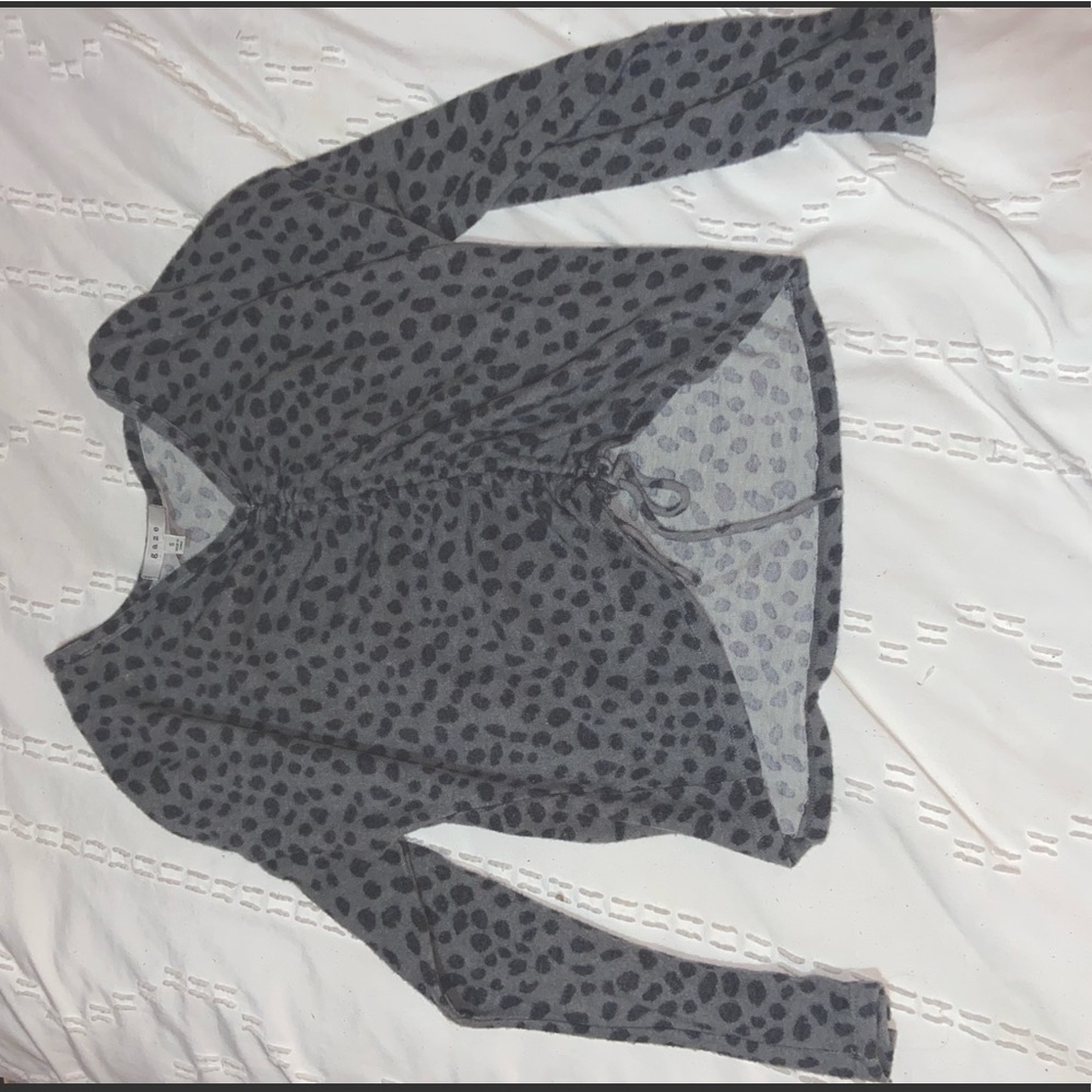 soft fleece long sleeve tie shirt from GAZE